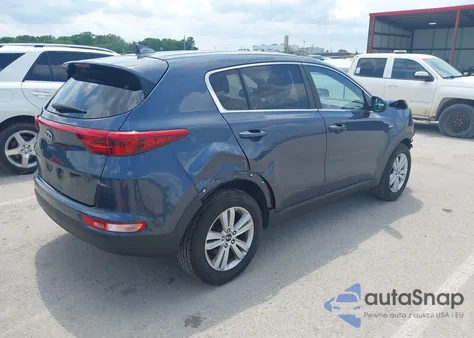 2018 Kia Sportage Lx z USA, uszkodzony, nr VIN KNDPMCAC5J7339763